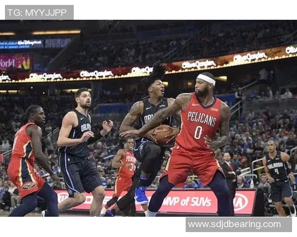 亚当斯的传奇人生与影响力探秘，揭示他在历史舞台上的重要角色与贡献