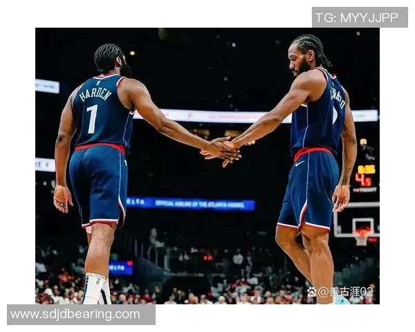 马刺与快船激战回顾球员表现分析与未来展望